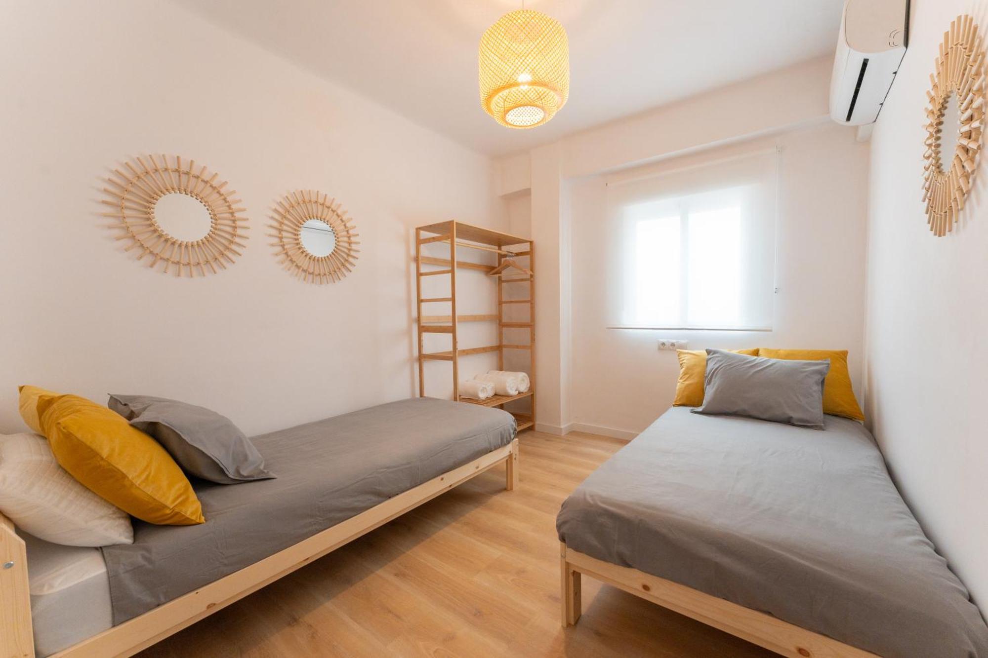 Malaga Lux Oasis - Modern 3Br, Fast Wifi, Smarttv Διαμέρισμα Εξωτερικό φωτογραφία